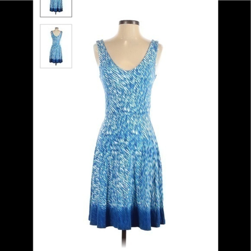 Athleta V-neck sleeveless jersey knit print midi dress